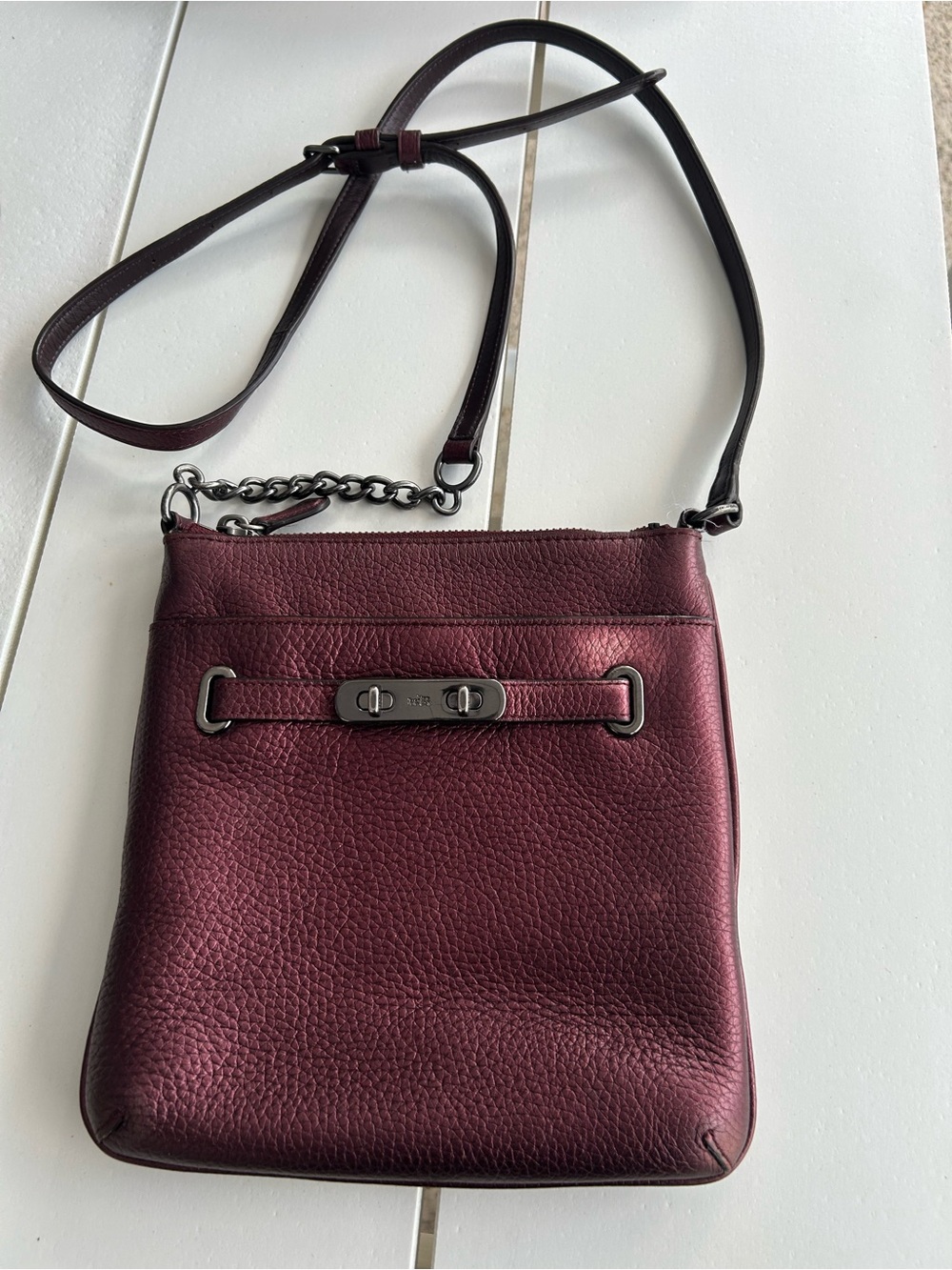Coach Swagger Swingpack in Metallic Burgundy Pebble Leather